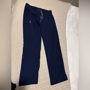 Figs women’s navy scrub pants